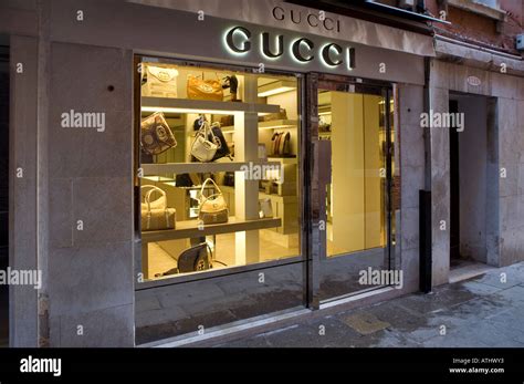 gucci outlet italy shop online|outlet gucci italia.